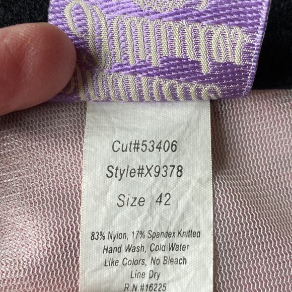 Intimate Attitudes corset with adjustable ties. - Picture 4 of 5